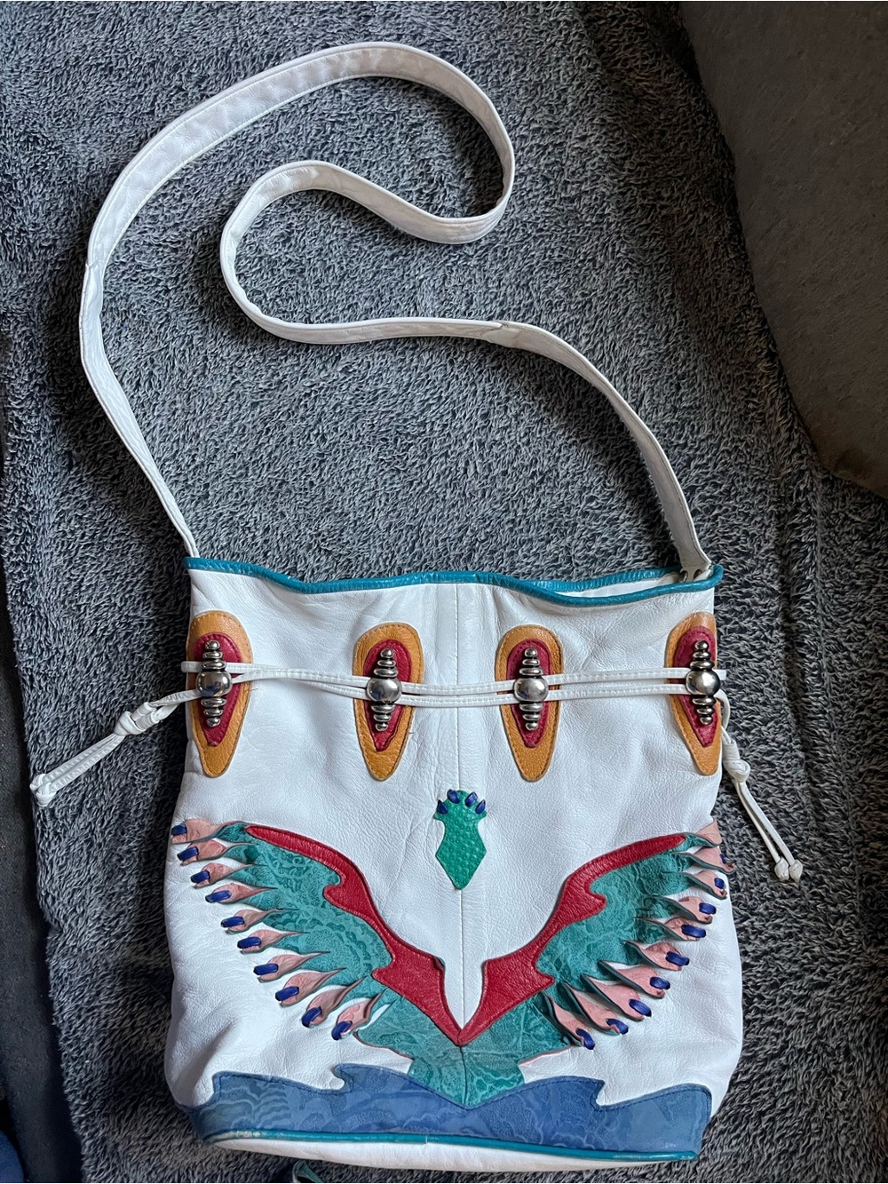 FABulous vintage Viva California leather purse white
